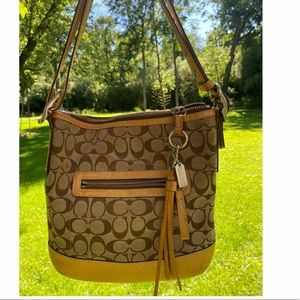 Coach Shoulder Purse Handbag